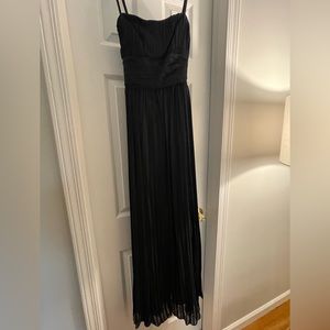 BCBG MaxAzria Black chiffon/georgette strapless dress. Size 4